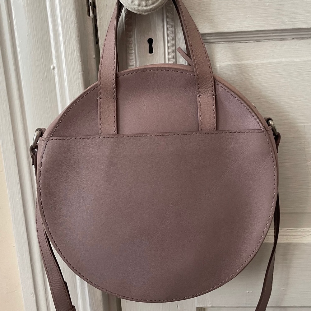 Lavender leather Madewell circle bag